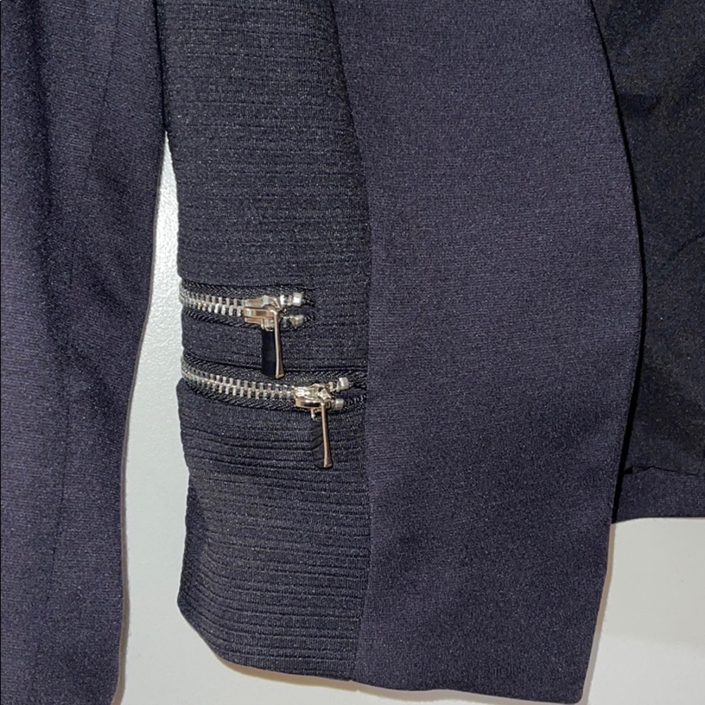 Short Jacket - image 2